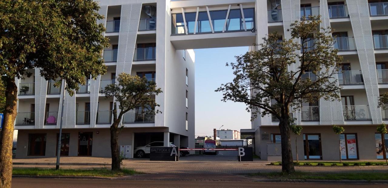 Apartament Mila Z Duzym Tarasem I Miejscem Parkingowym Kolobřeh Exteriér fotografie